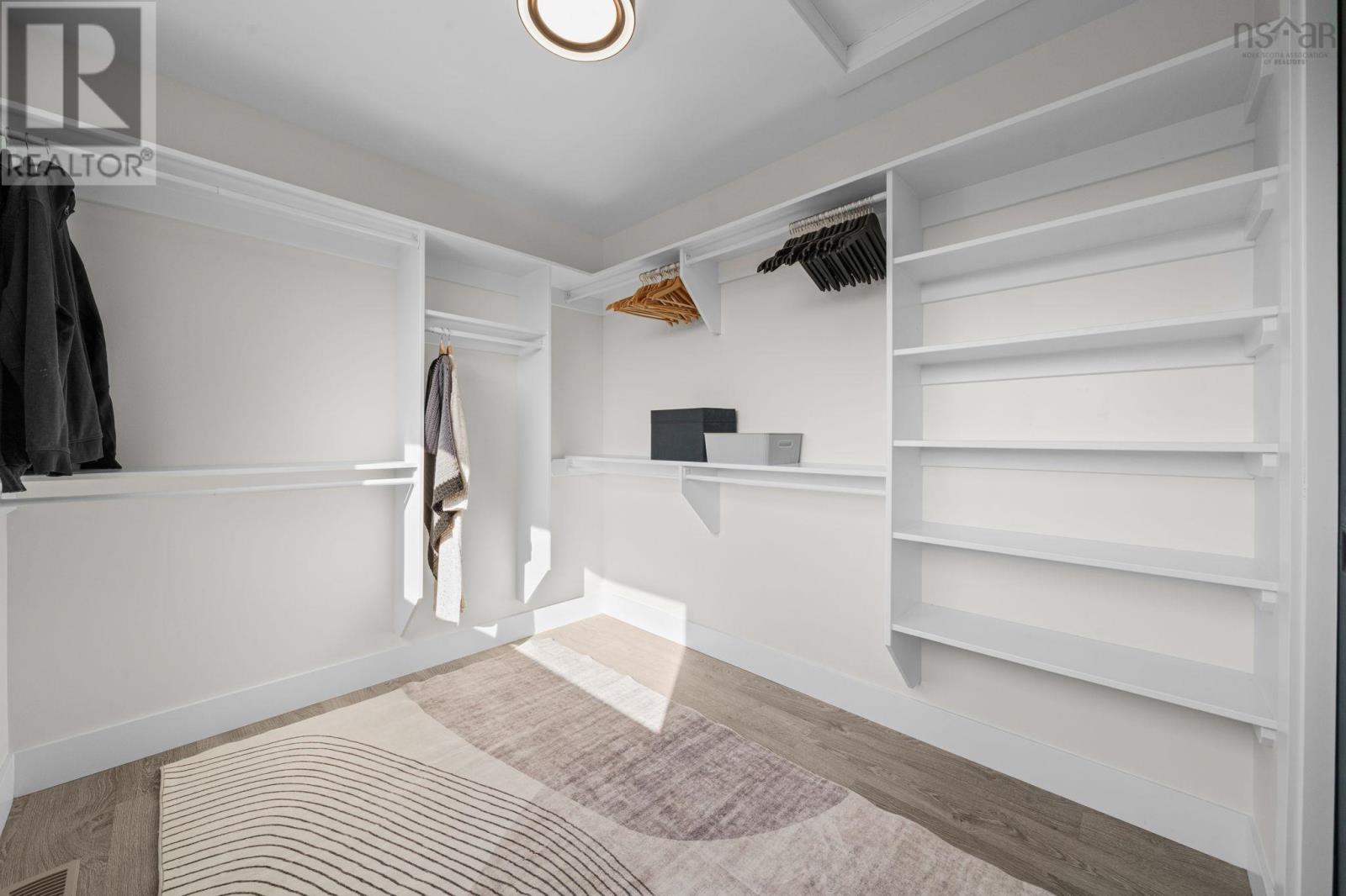 511 Midnight Run Property Photo 35