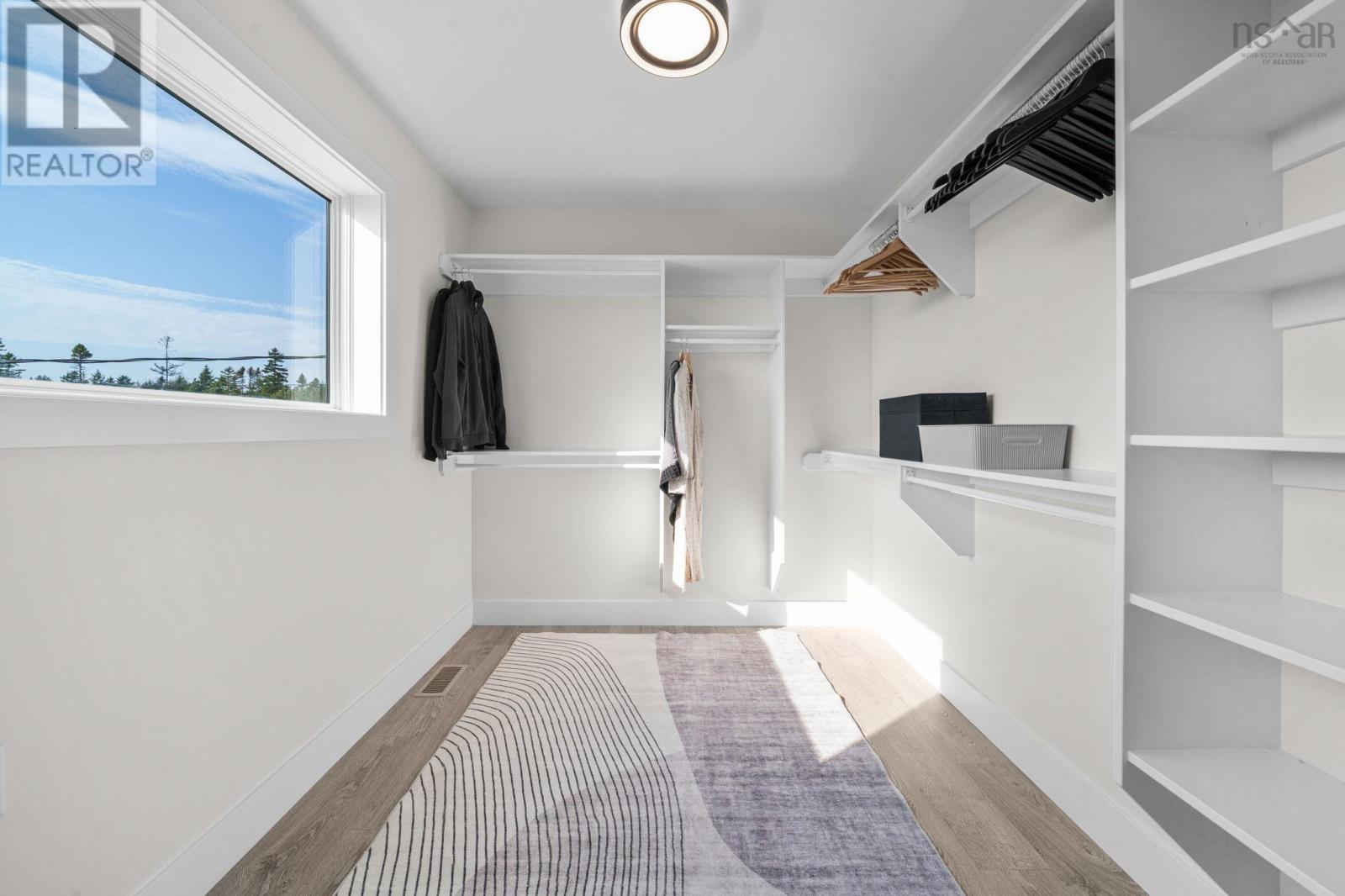 511 Midnight Run Property Photo 36