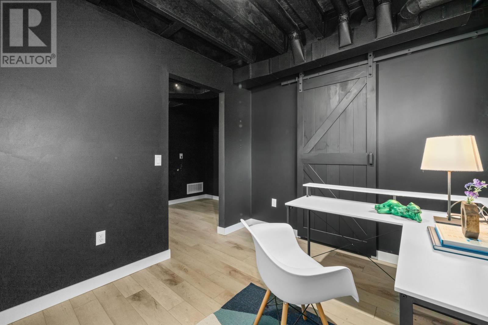 511 Midnight Run Property Photo 44