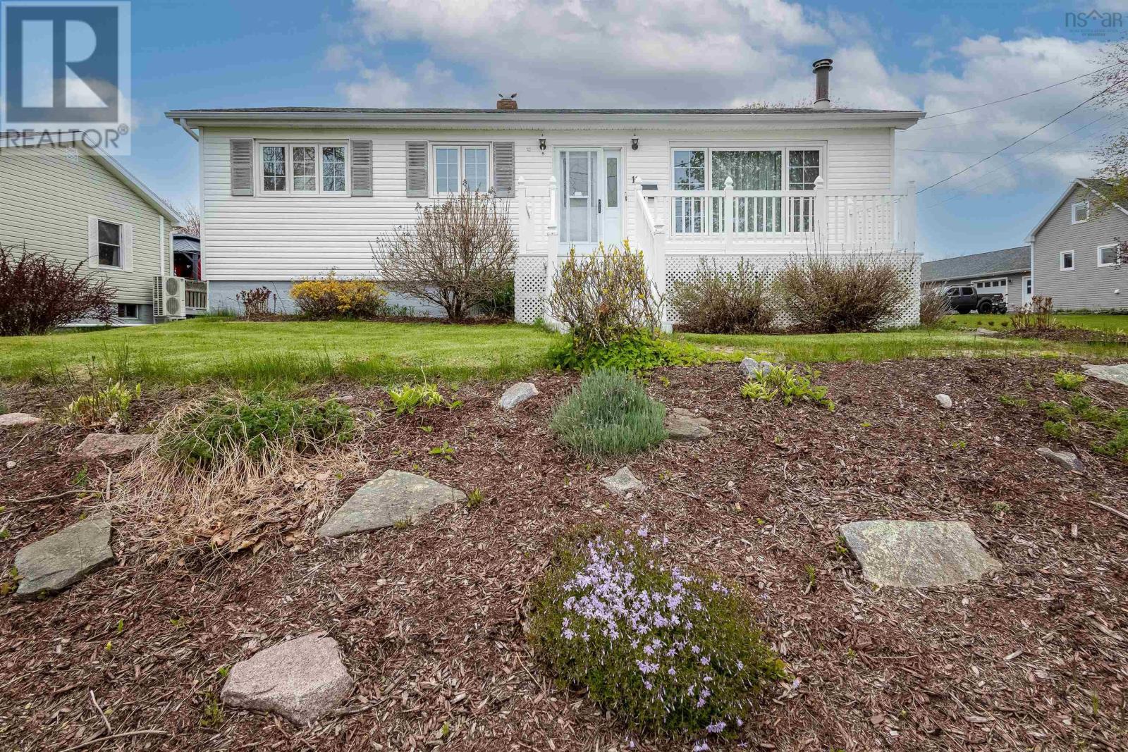 11 Maclean Street Property Photo 2