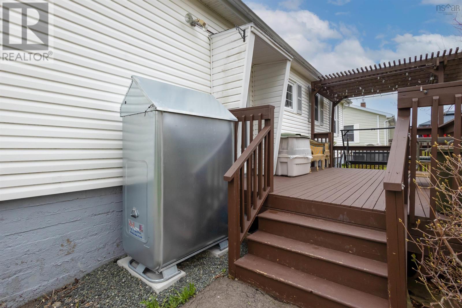 11 Maclean Street Property Photo 8