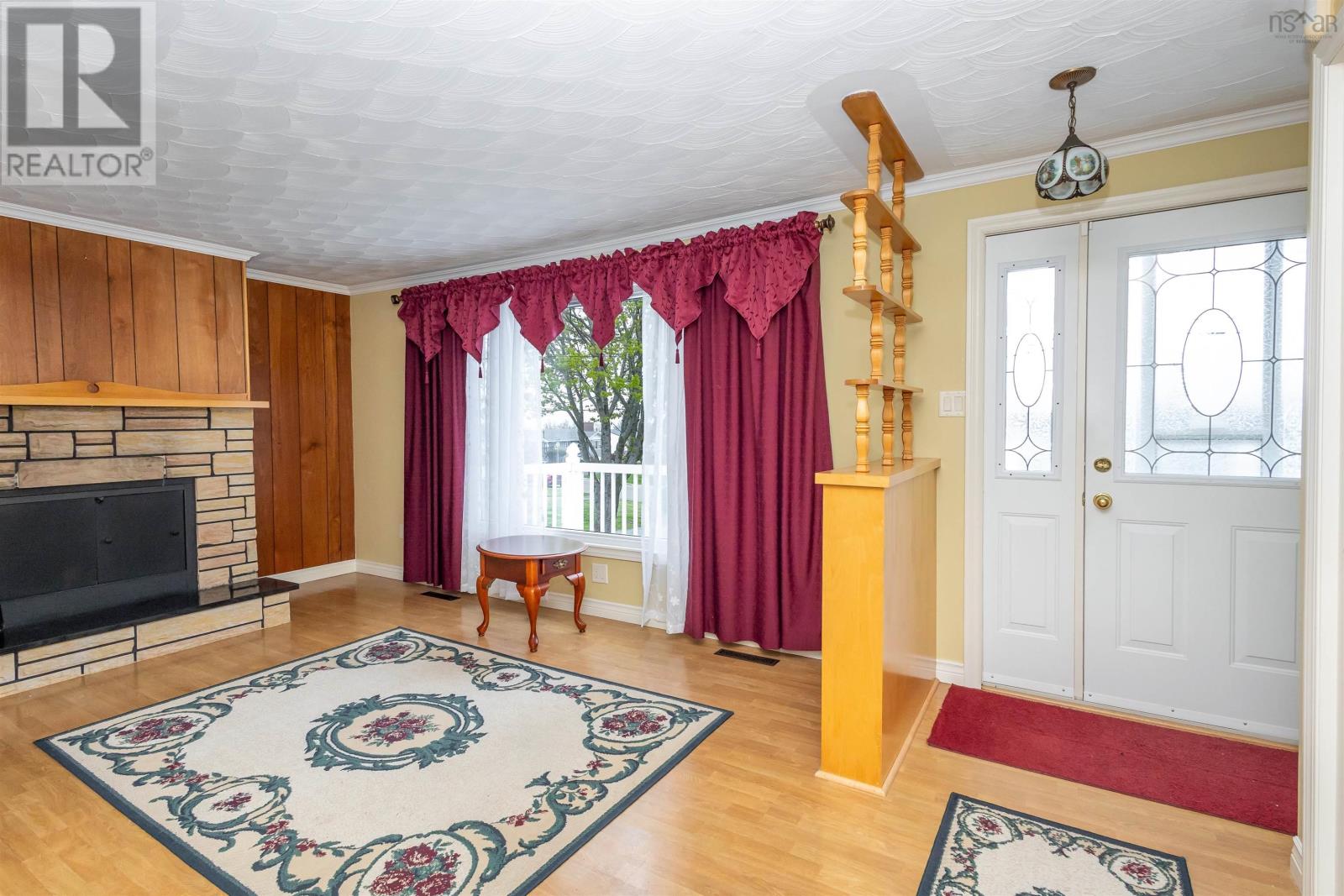 11 Maclean Street Property Photo 16