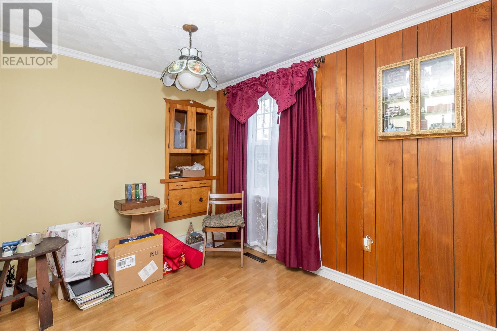 11 Maclean Street Property Photo 19