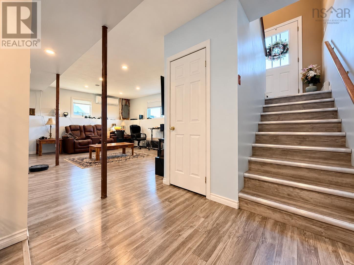 176 Armada Drive Property Photo 23