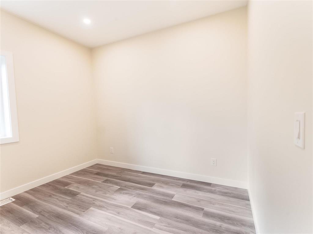 3 Everwood Crescent Property Photo 24