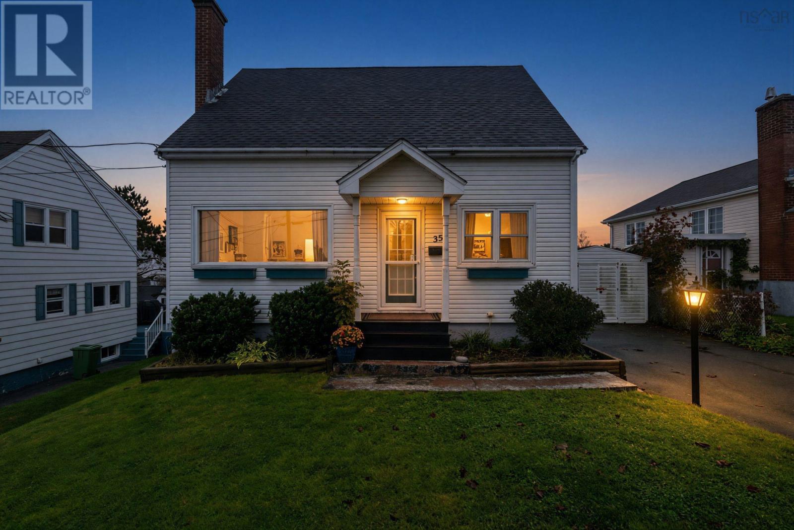 35 Arvida Avenue Property Photo 1