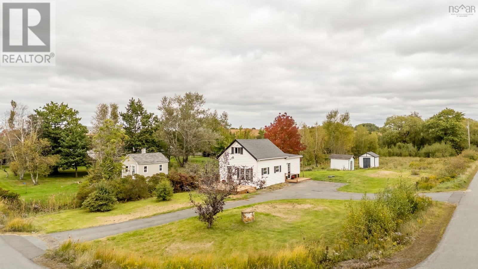 6 Eye Road Property Photo 3