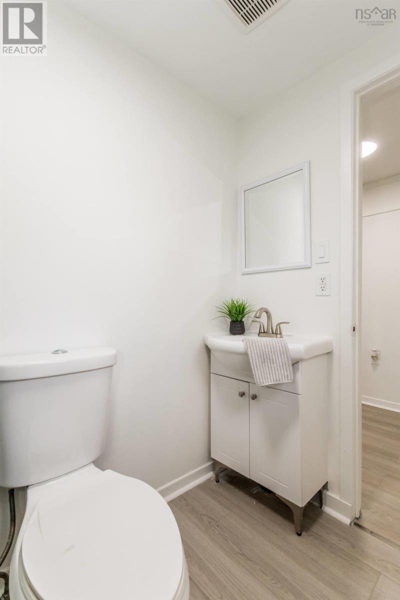 6 Eye Road Property Photo 19