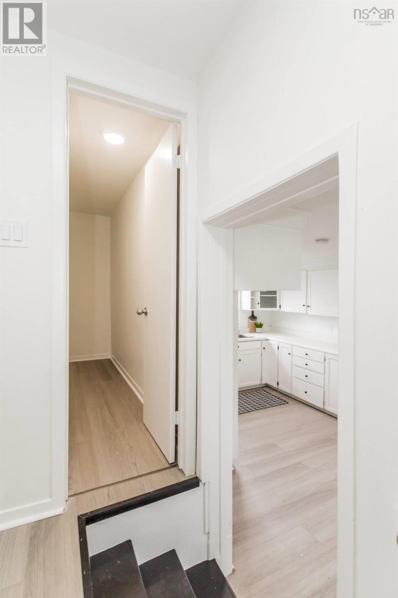 6 Eye Road Property Photo 25