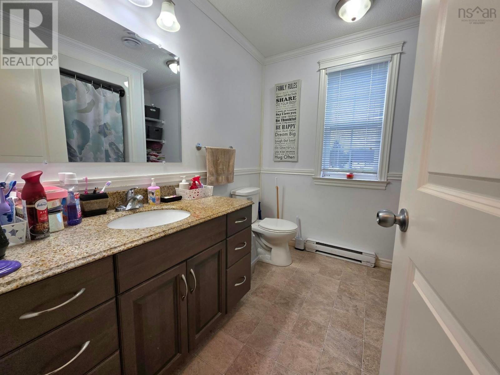 87 Dresden Way Property Photo 16