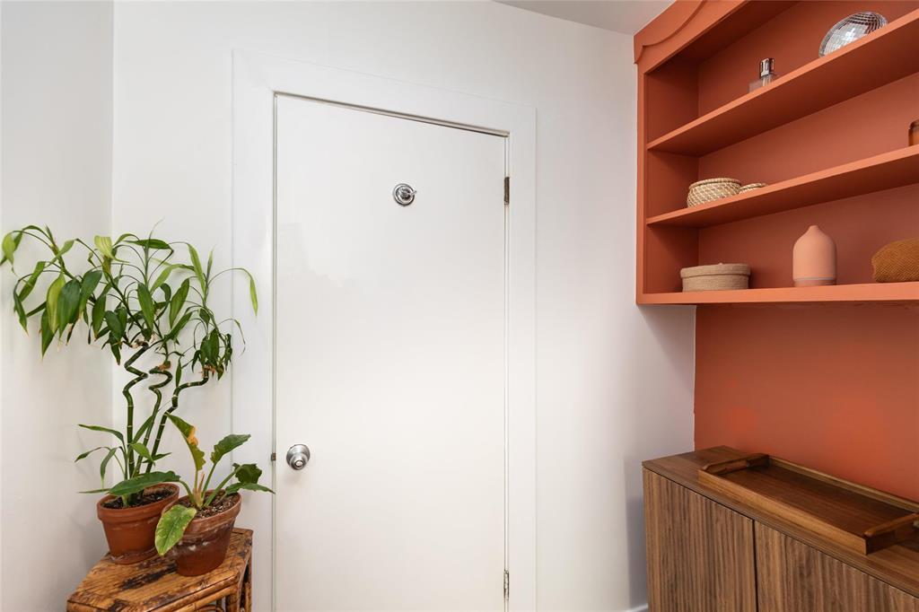 111 Bristol Avenue Property Photo 16