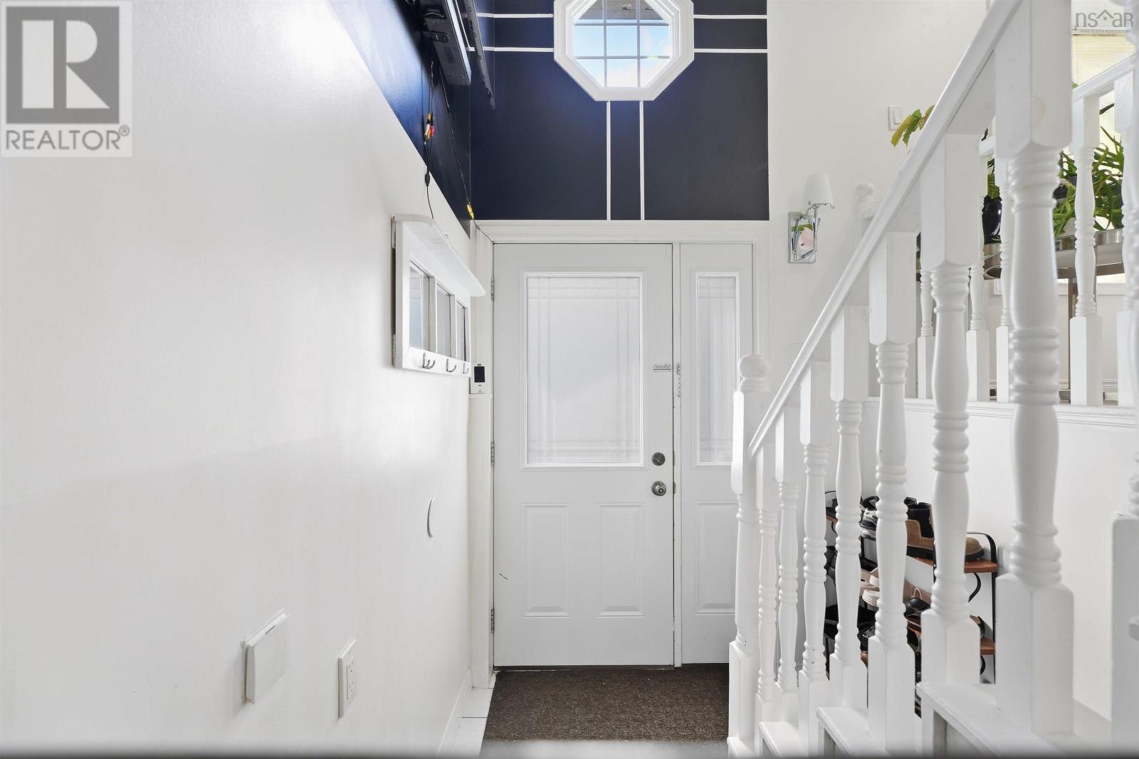 2093 Larry Uteck Boulevard Property Photo 4