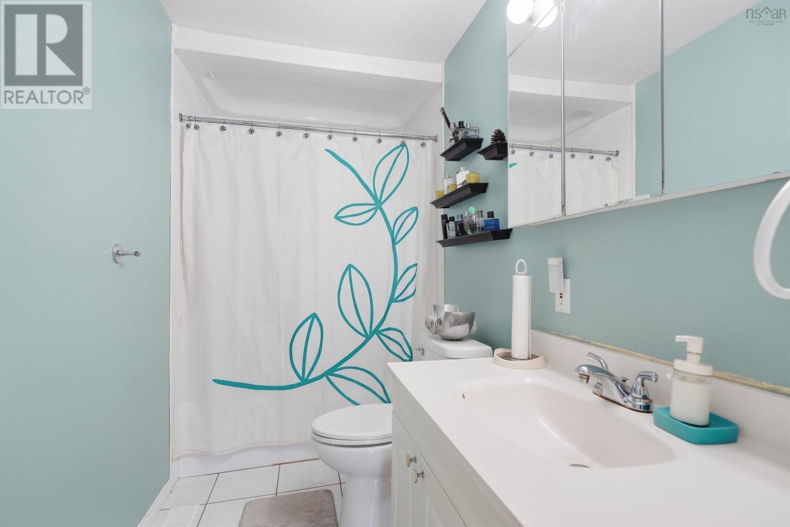 2093 Larry Uteck Boulevard Property Photo 11