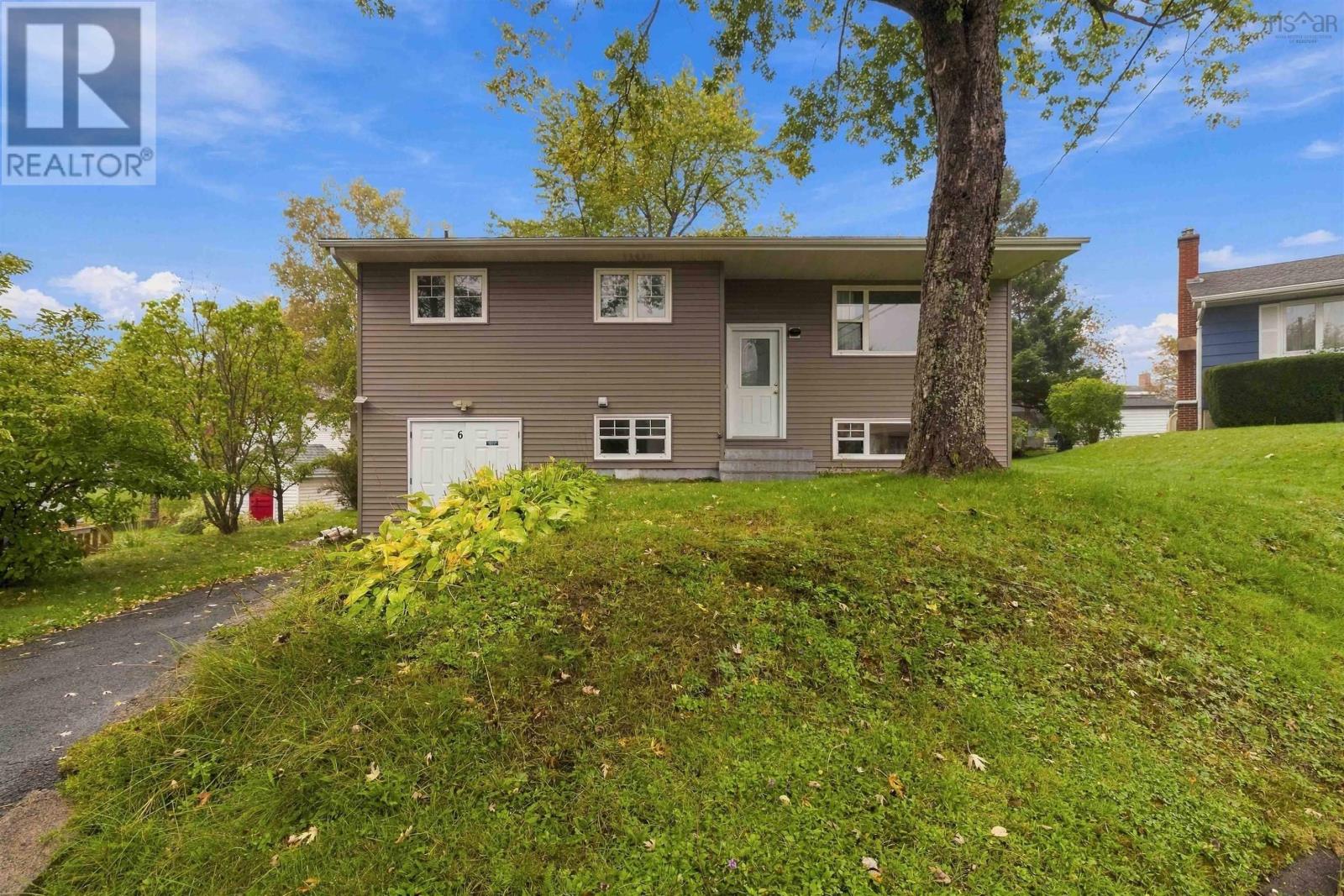 6 Sandra Crt Property Photo 3