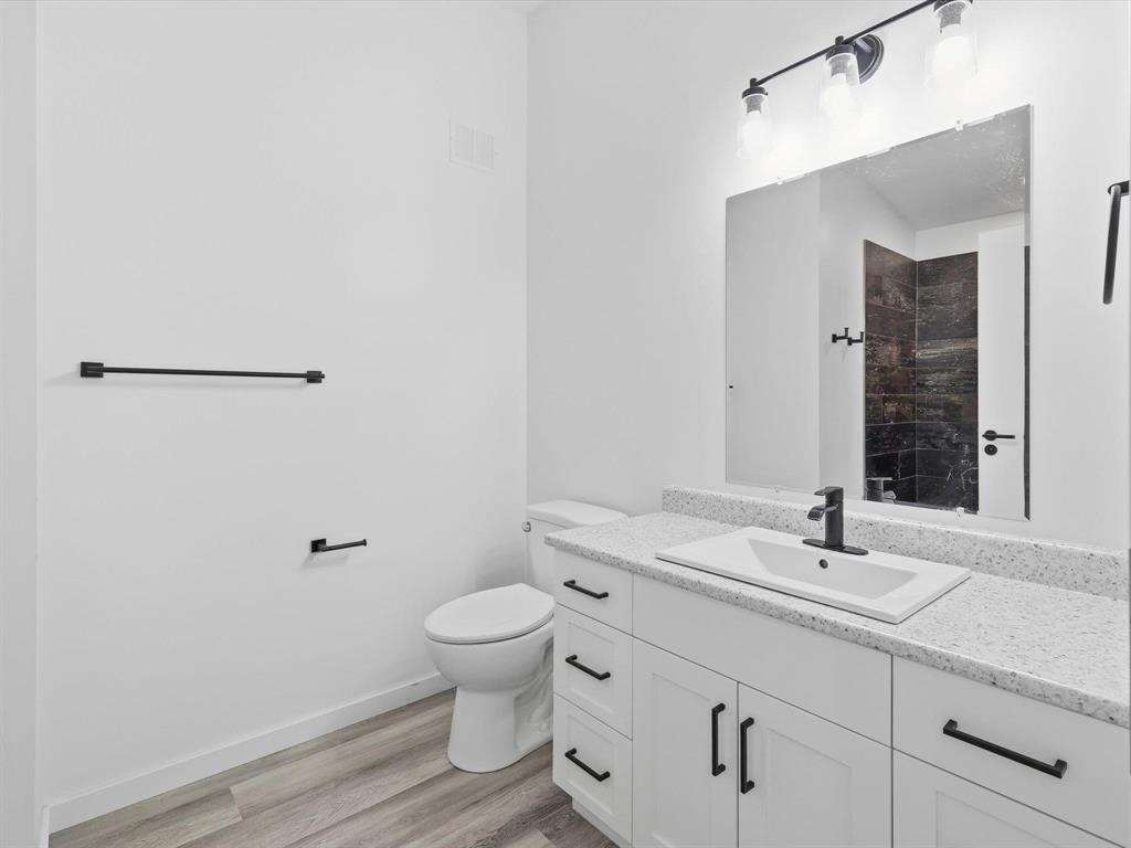 176 Ravenhill Drive Property Photo 22