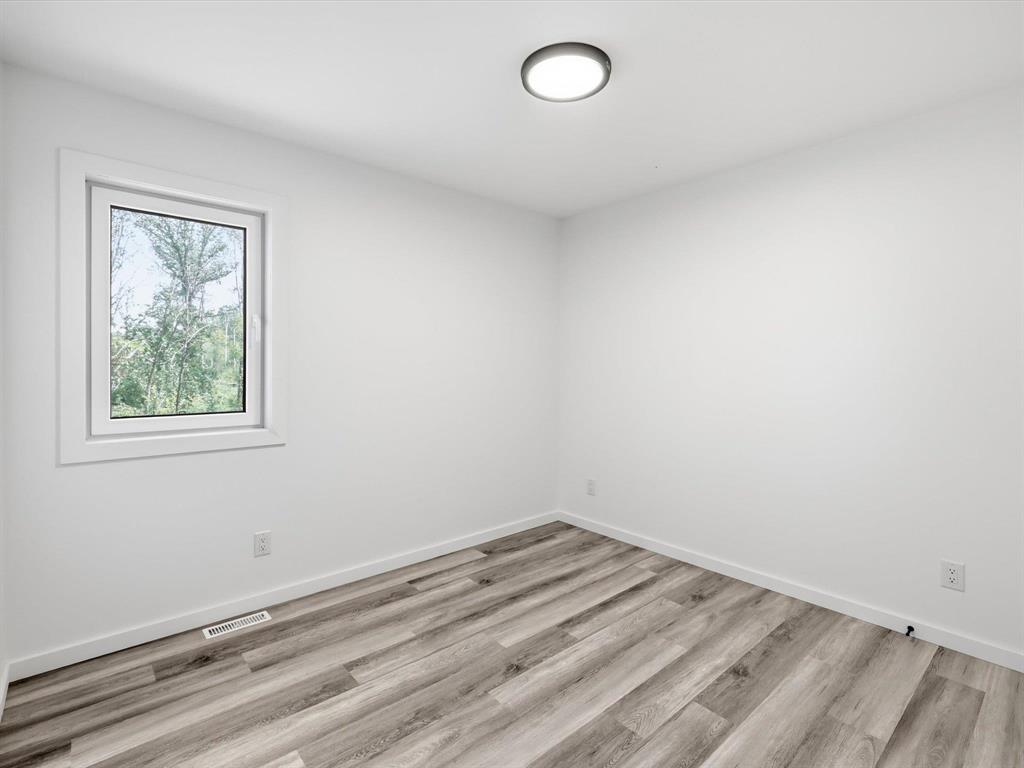 176 Ravenhill Drive Property Photo 28