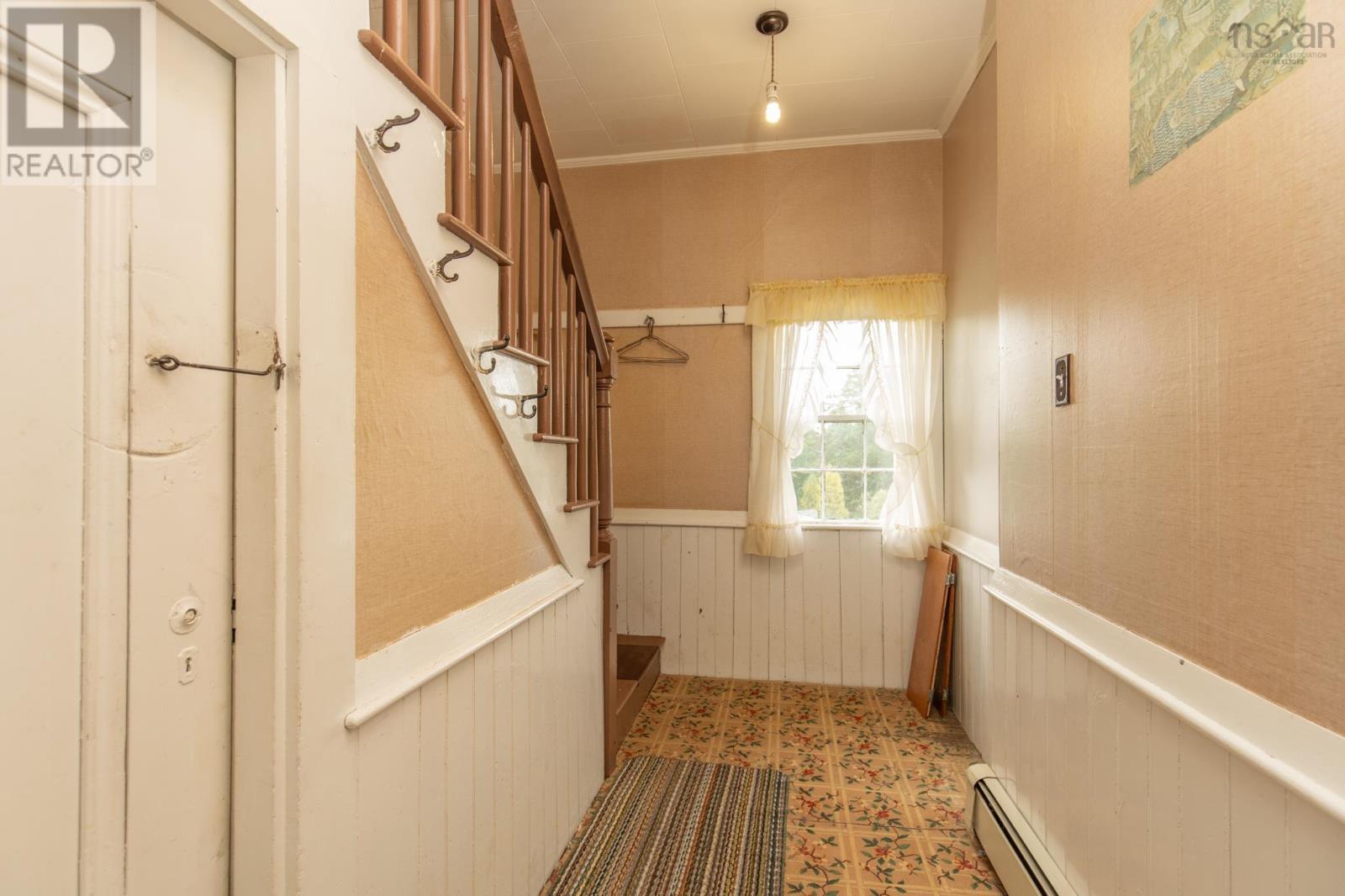 212 Highway 203 Property Photo 25
