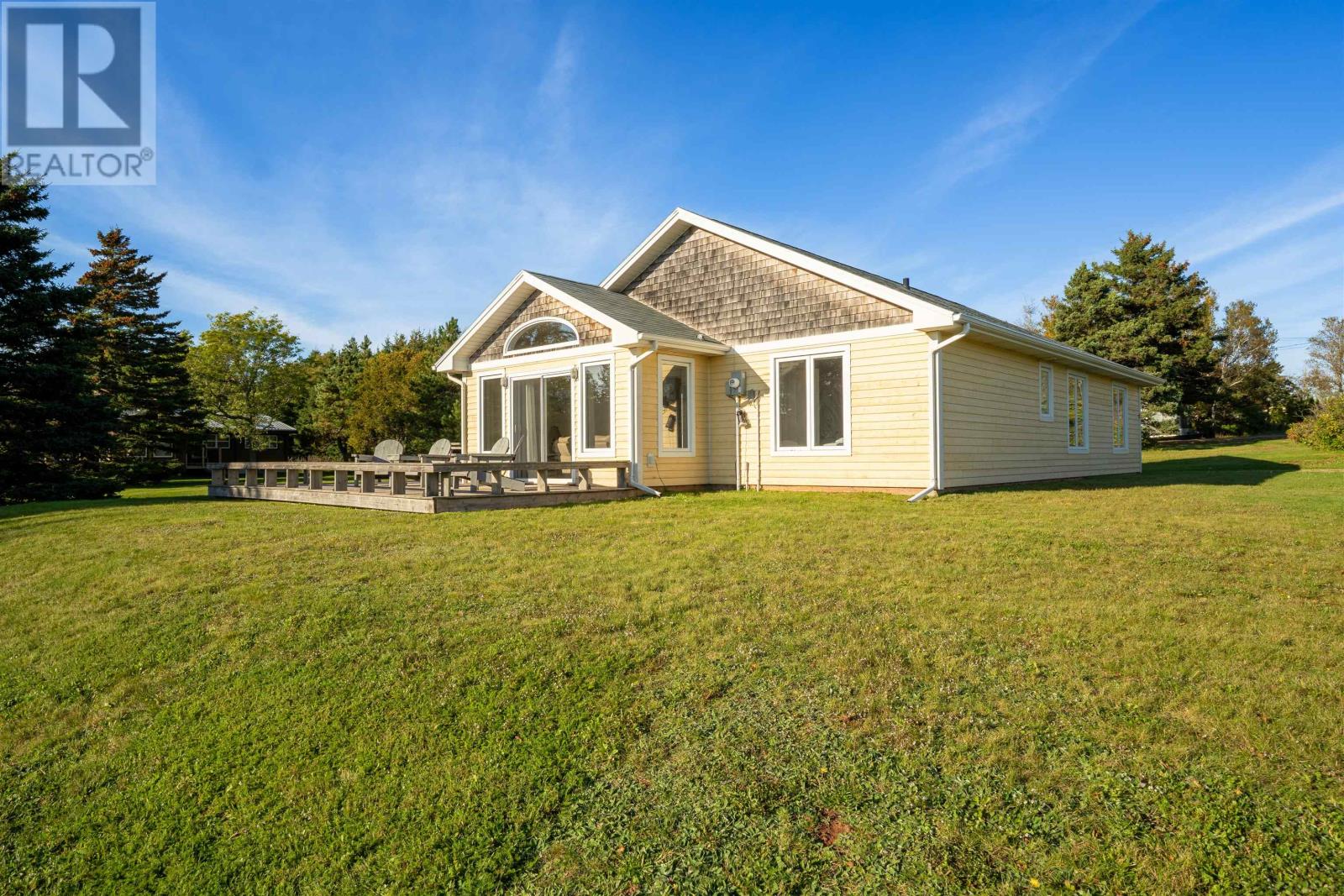 25 Burns Avenue Property Photo 2