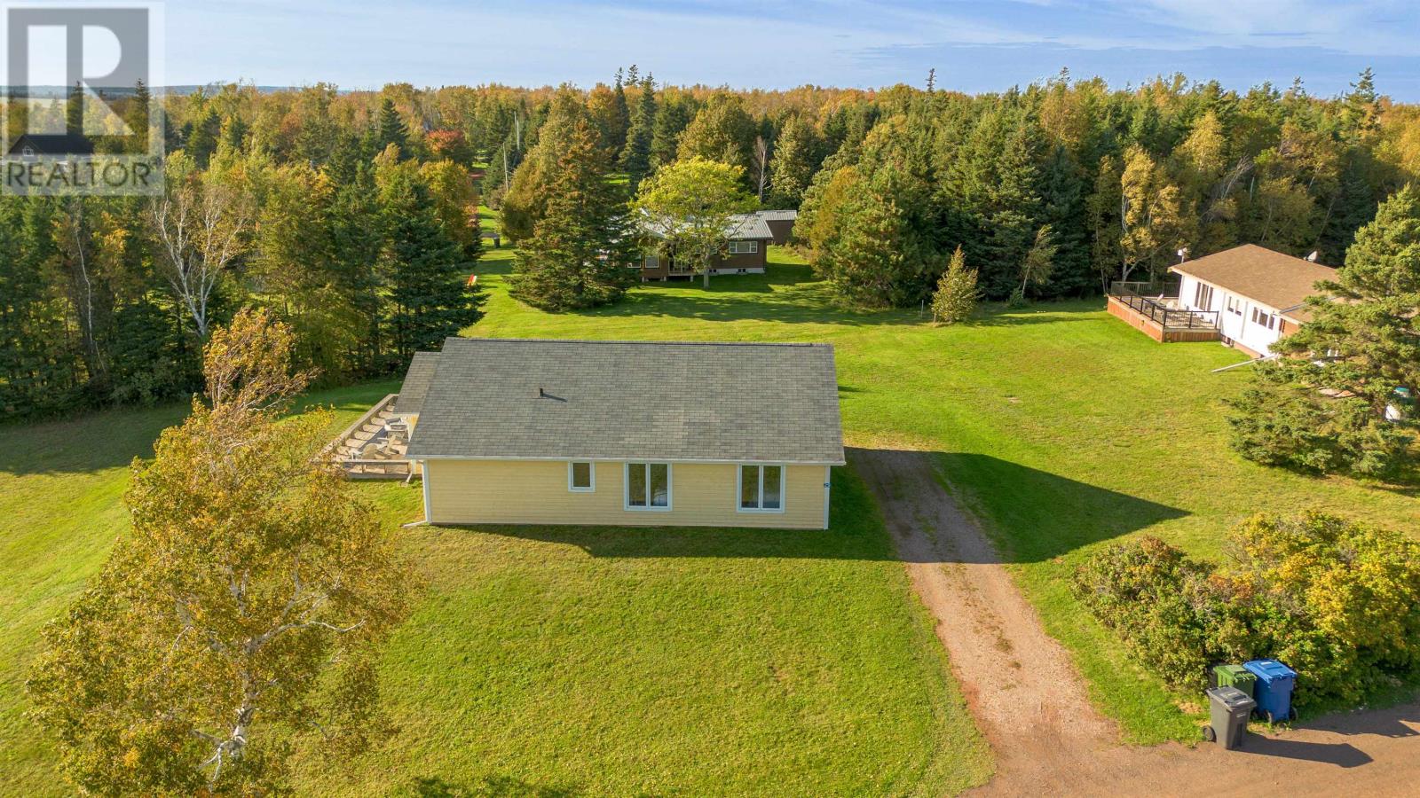 25 Burns Avenue Property Photo 8