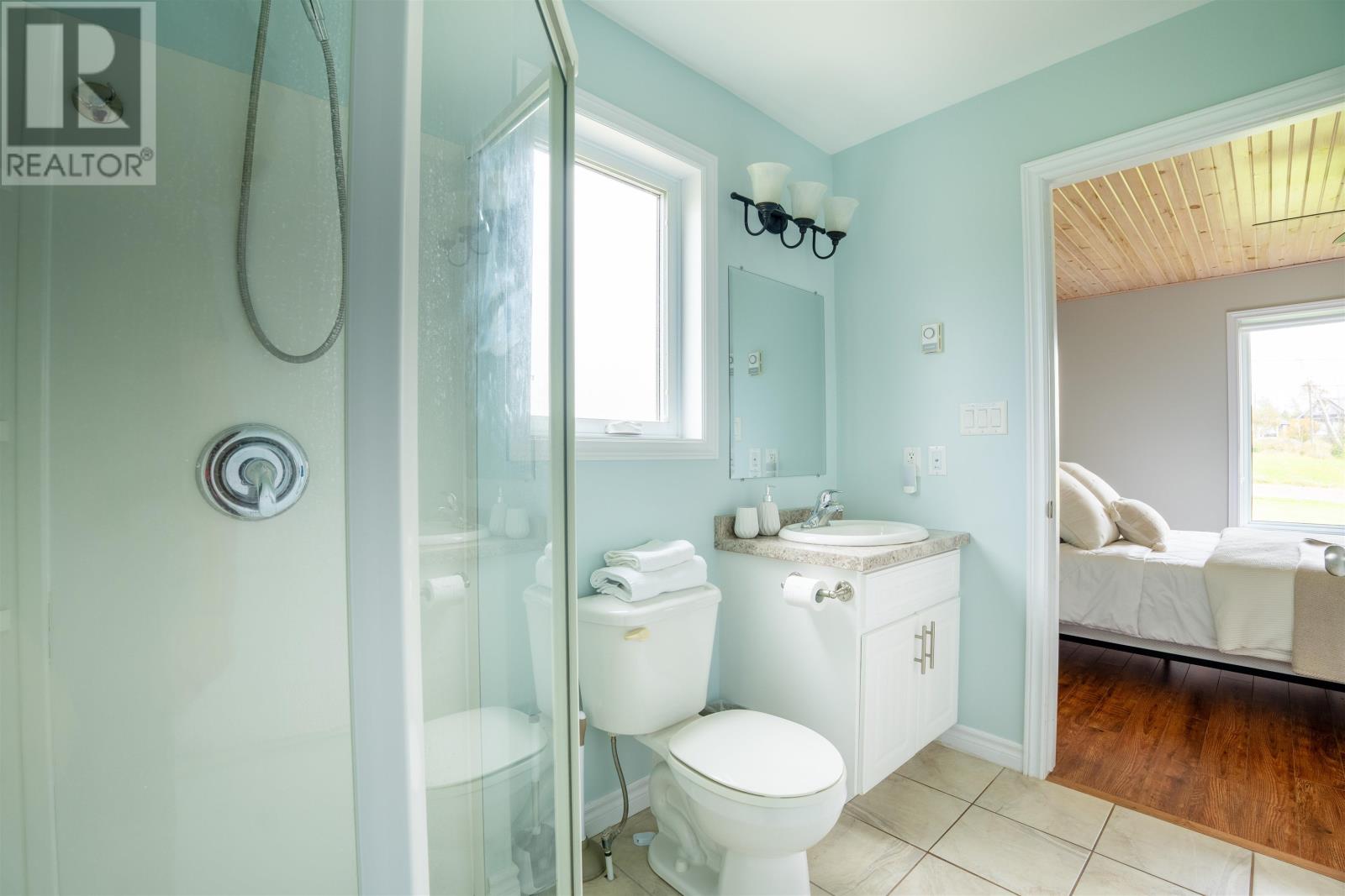 25 Burns Avenue Property Photo 29