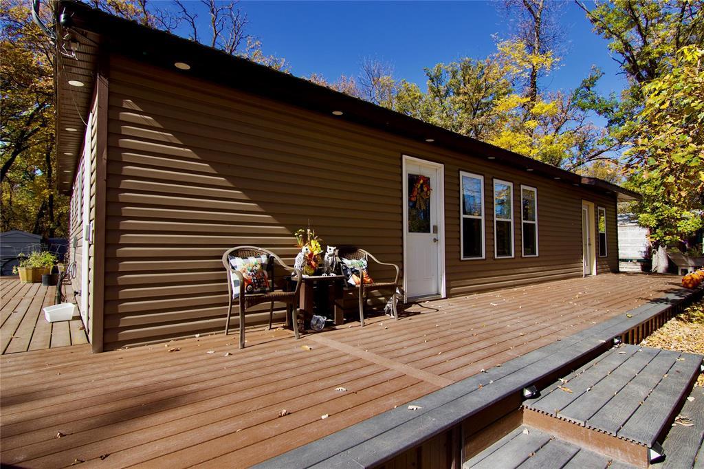 211 Saskatoon Drive Property Photo 3
