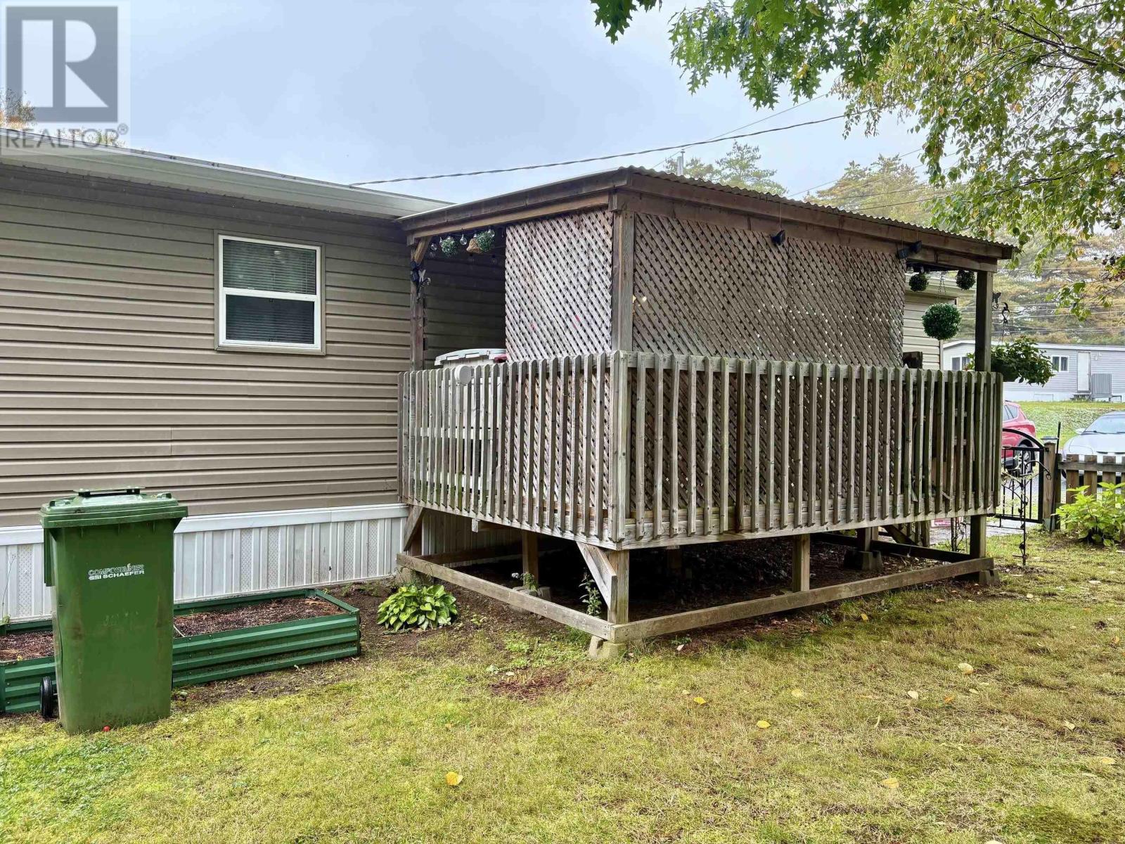 51 Shelby Crescent Property Photo 6