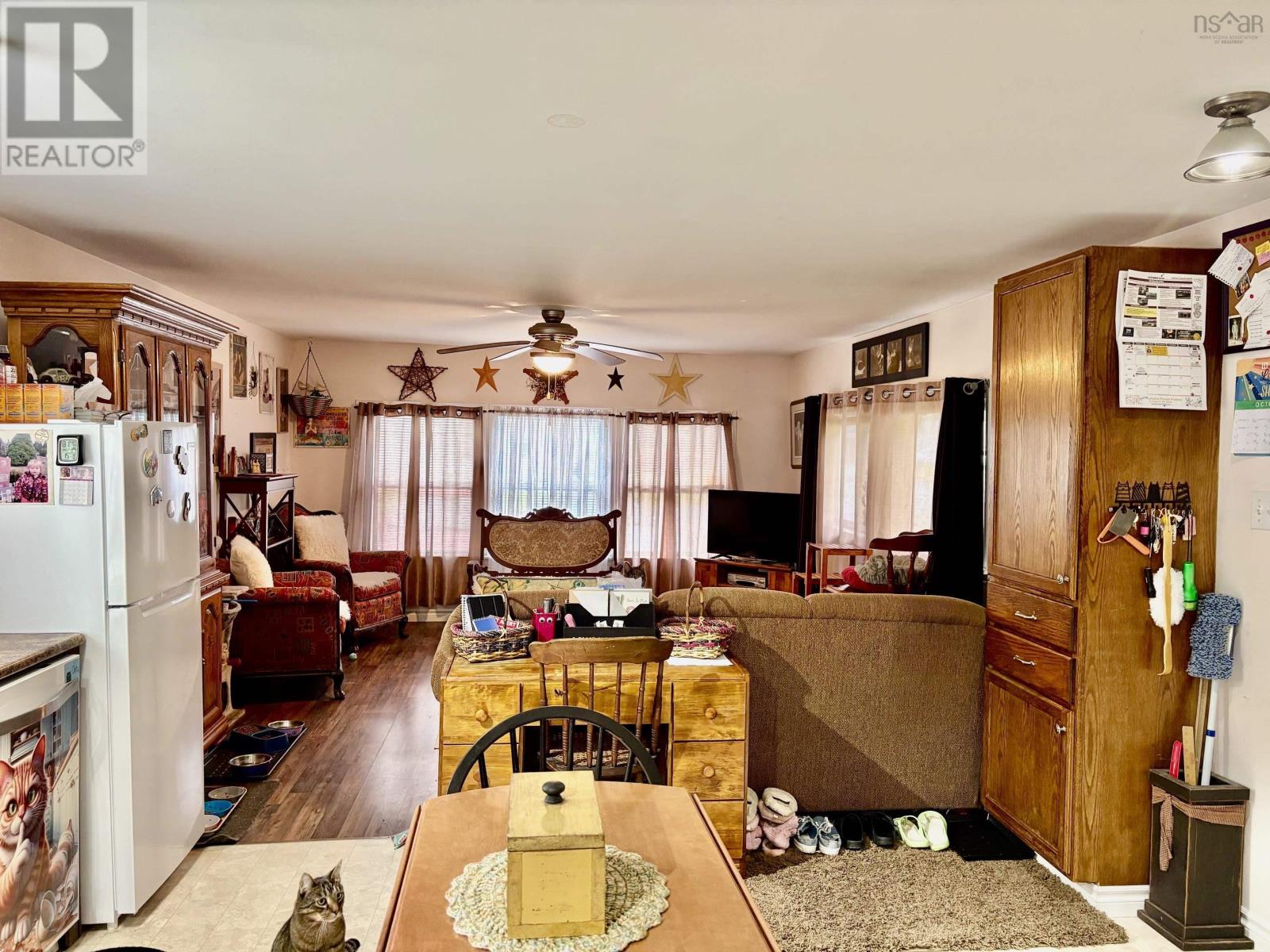 51 Shelby Crescent Property Photo 11