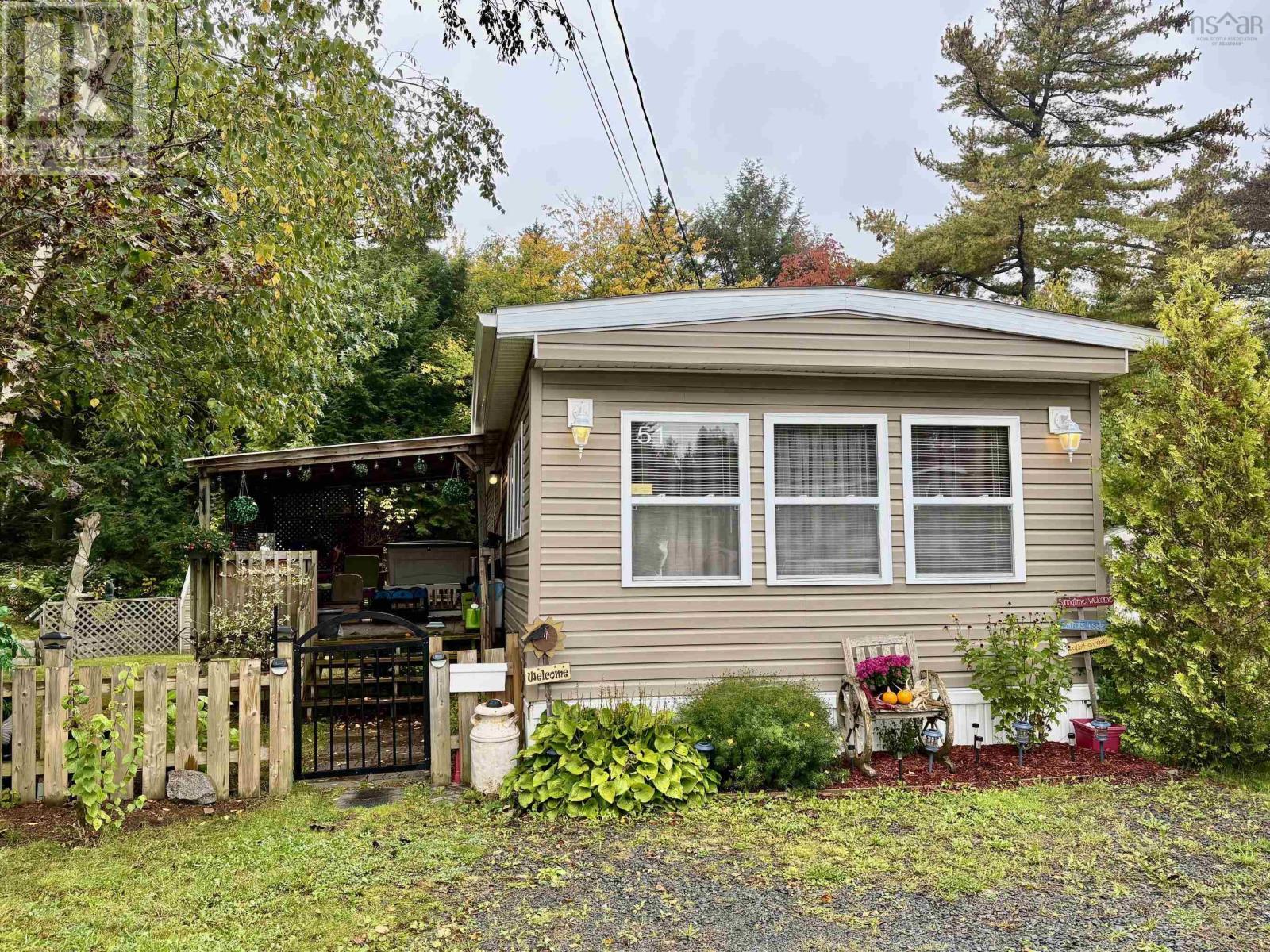 51 Shelby Crescent Property Photo 31