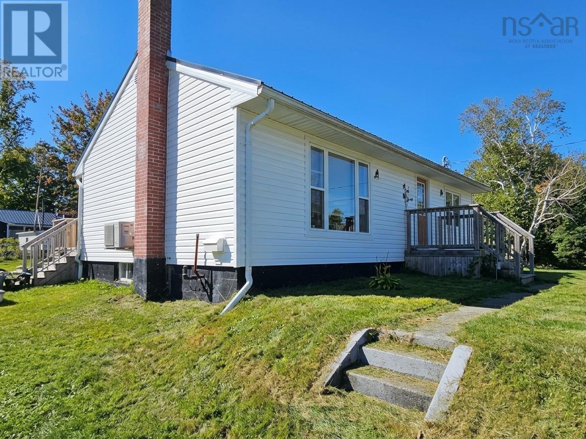 158 Woodlawn Drive Property Photo 4