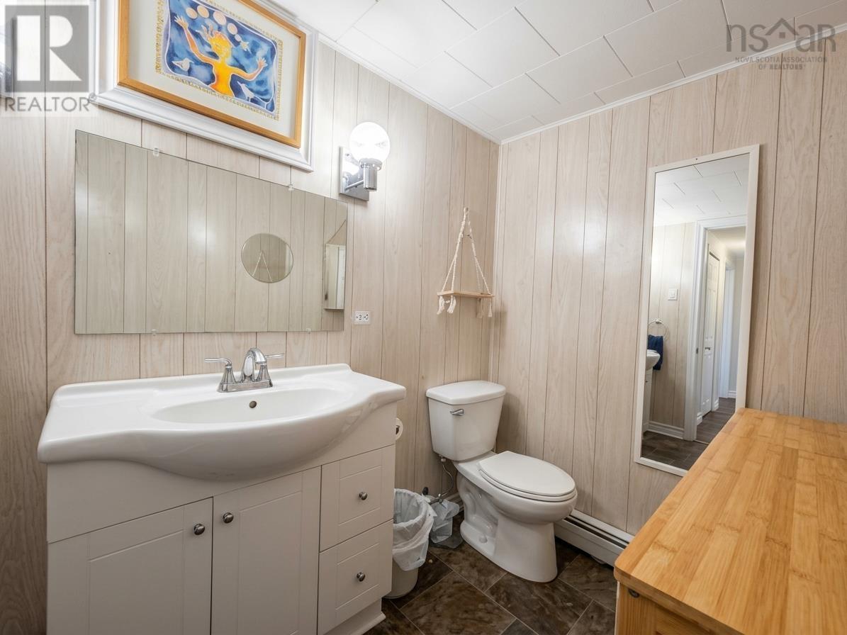 158 Woodlawn Drive Property Photo 18