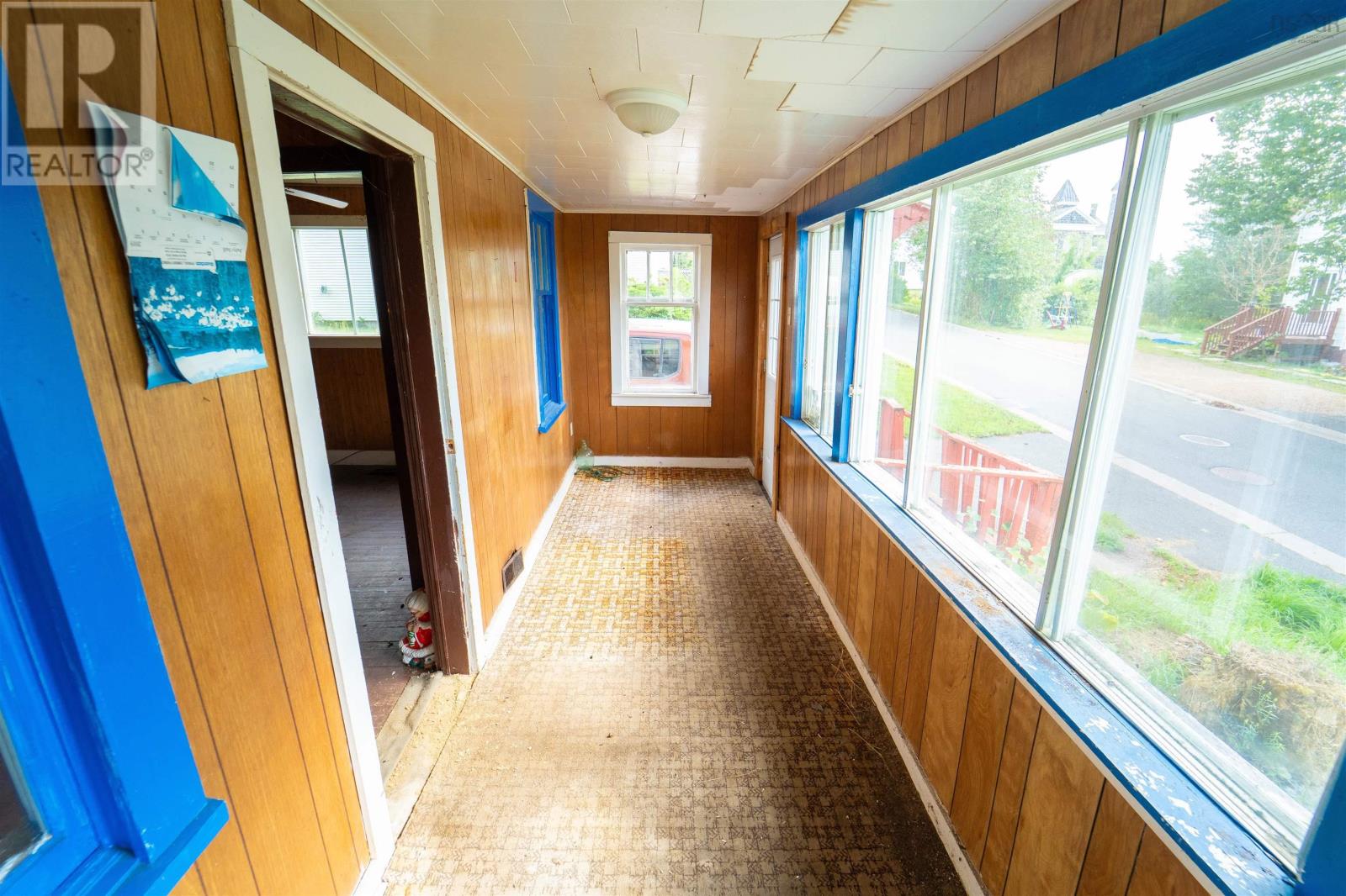 24 Pleasant Street Property Photo 21