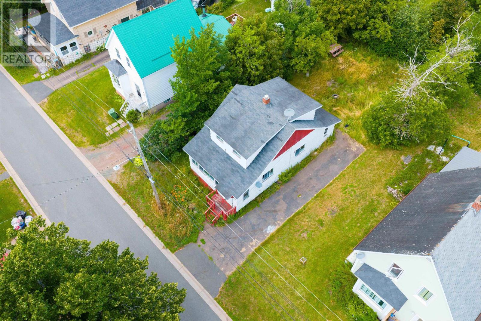 24 Pleasant Street Property Photo 30