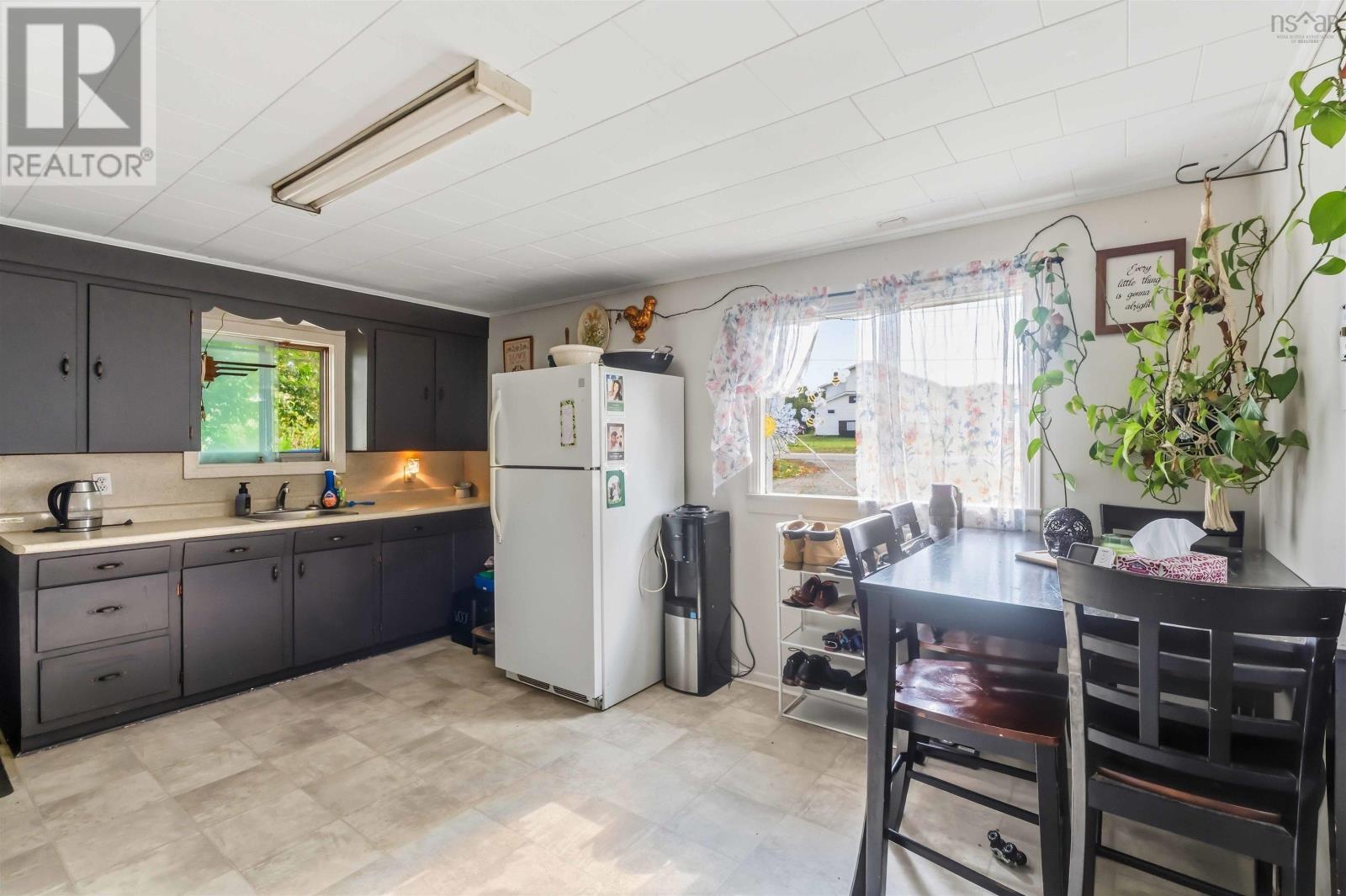 122 Prince William Street Property Photo 8