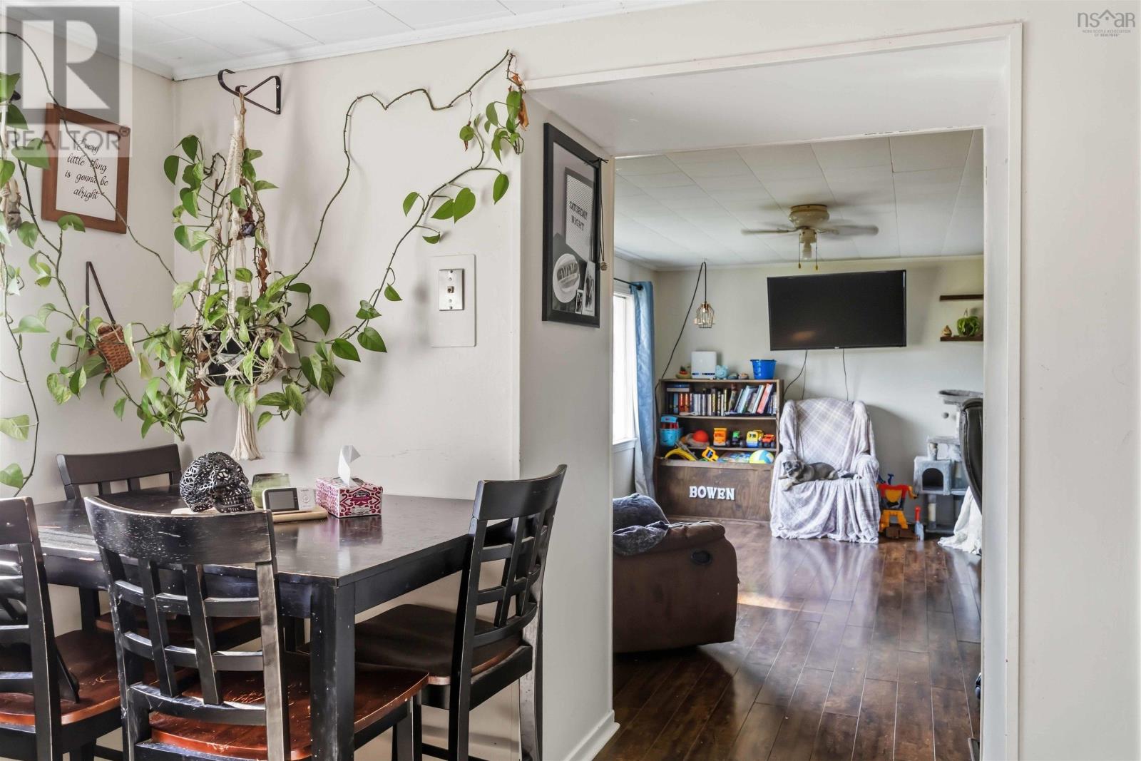 122 Prince William Street Property Photo 9
