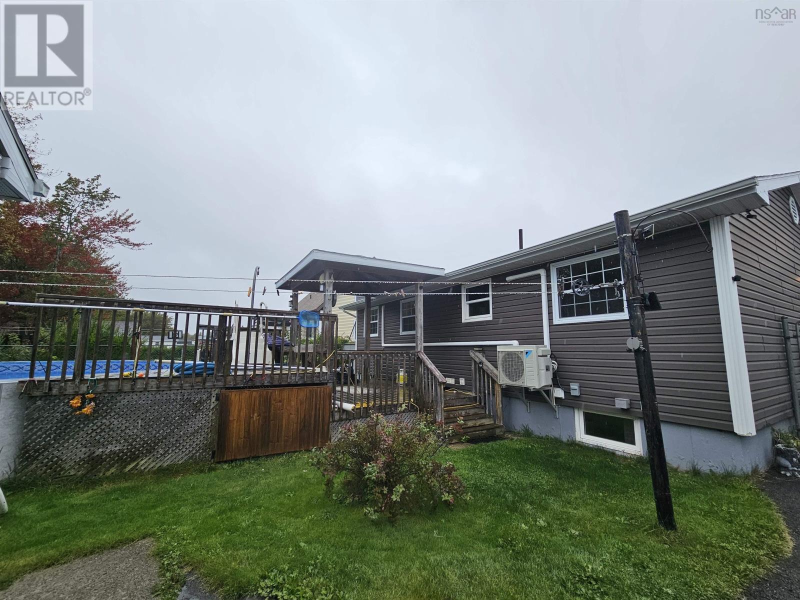 8 Stacey Avenue Property Photo 5