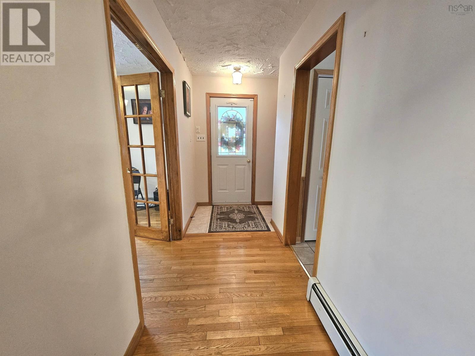 8 Stacey Avenue Property Photo 15