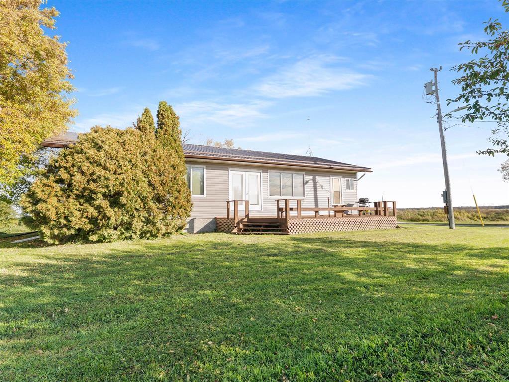 43018 80 Road N Property Photo 2