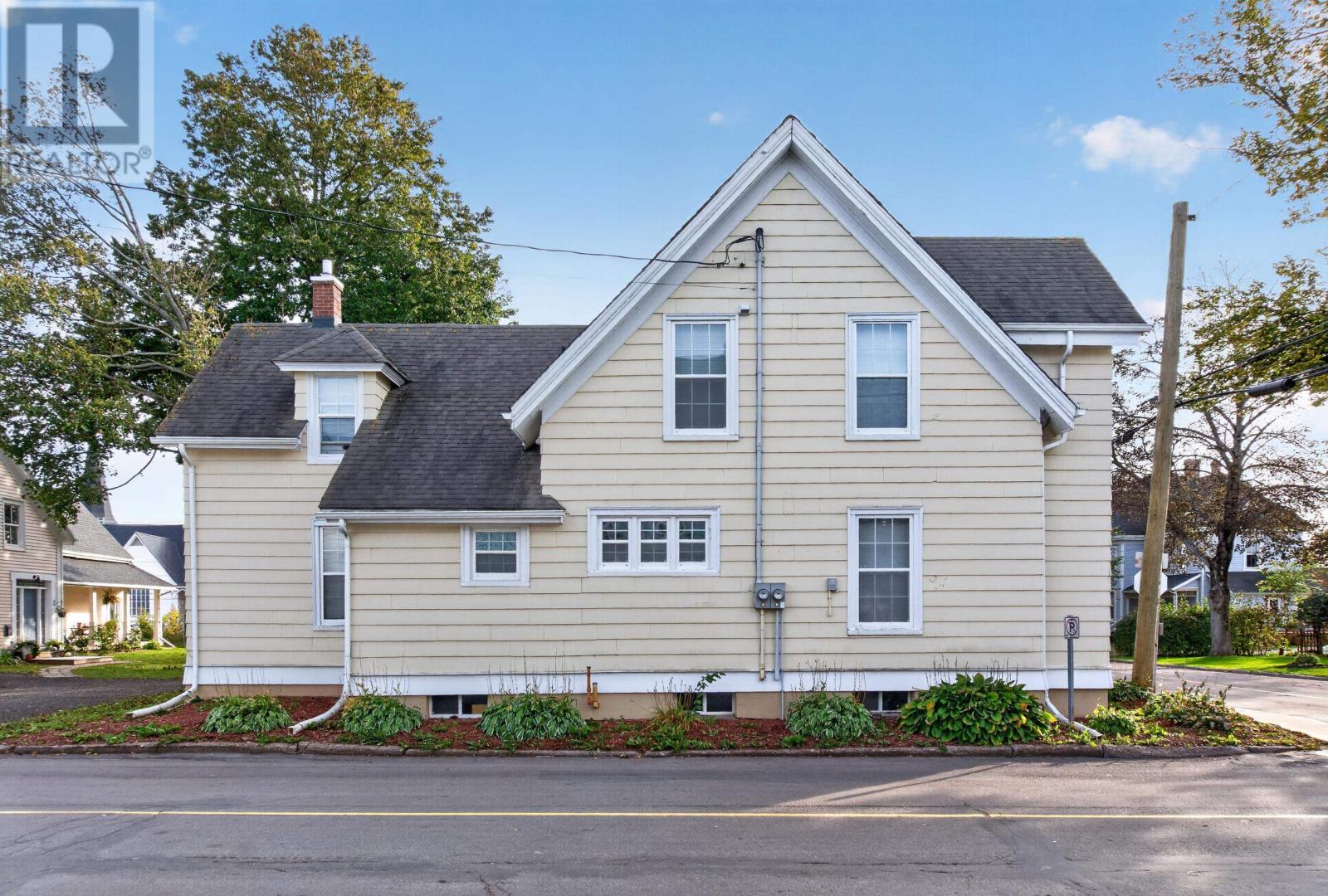115 Summer Street Property Photo 4