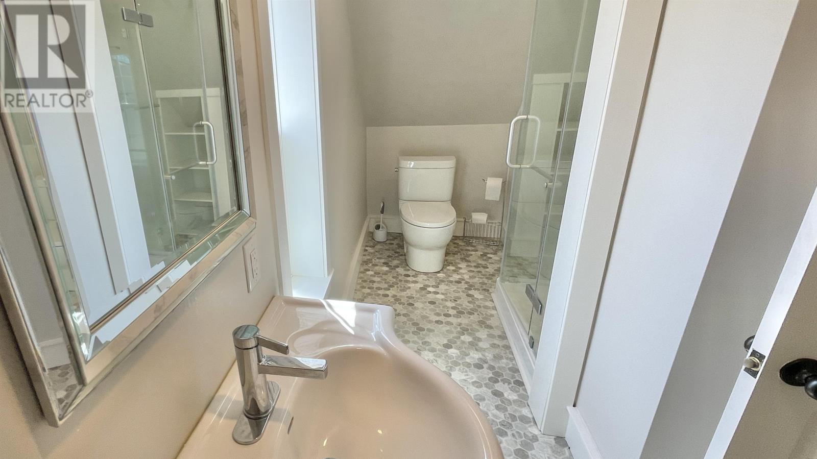 115 Summer Street Property Photo 37