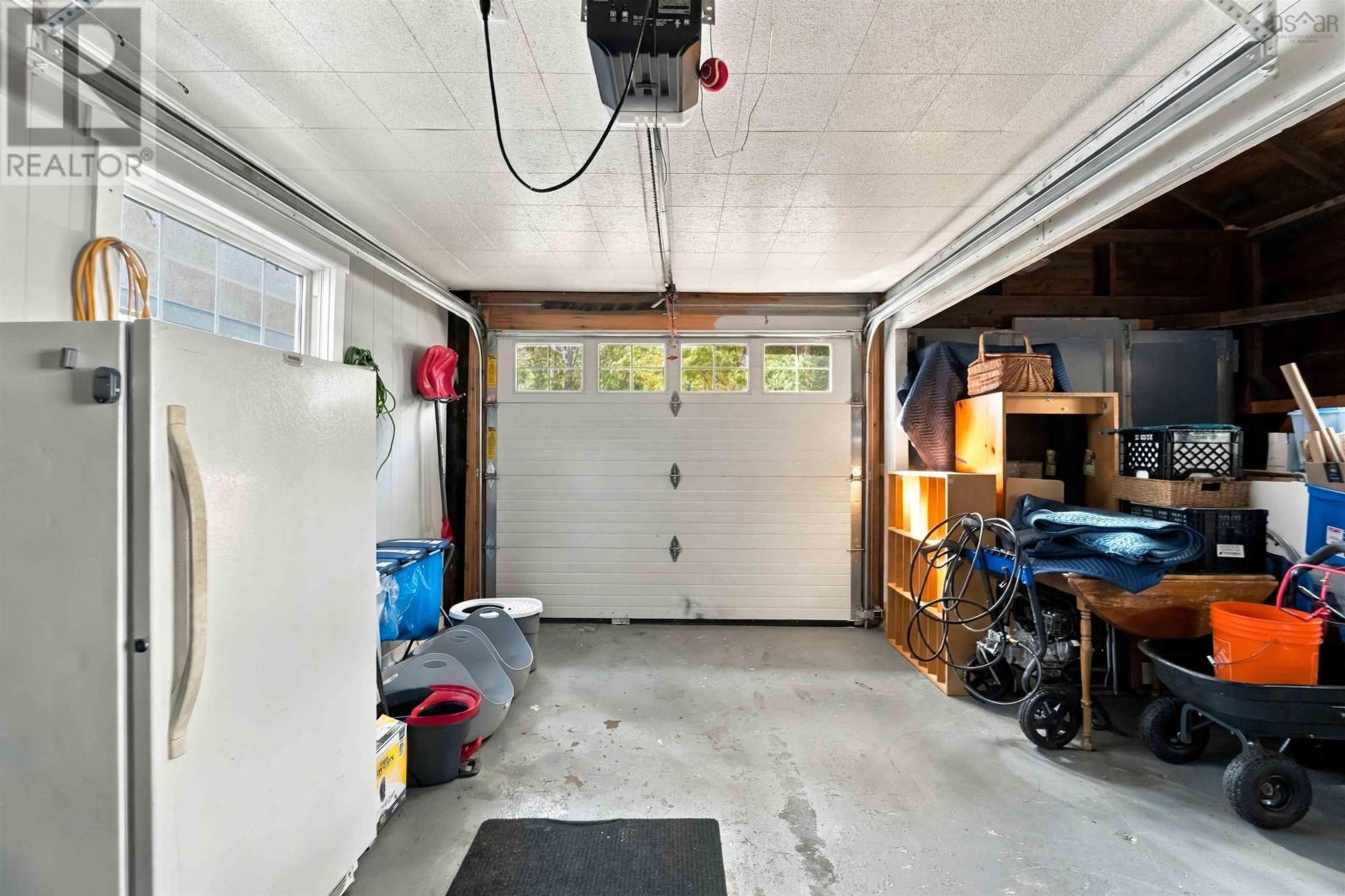 383 Main Street Property Photo 34