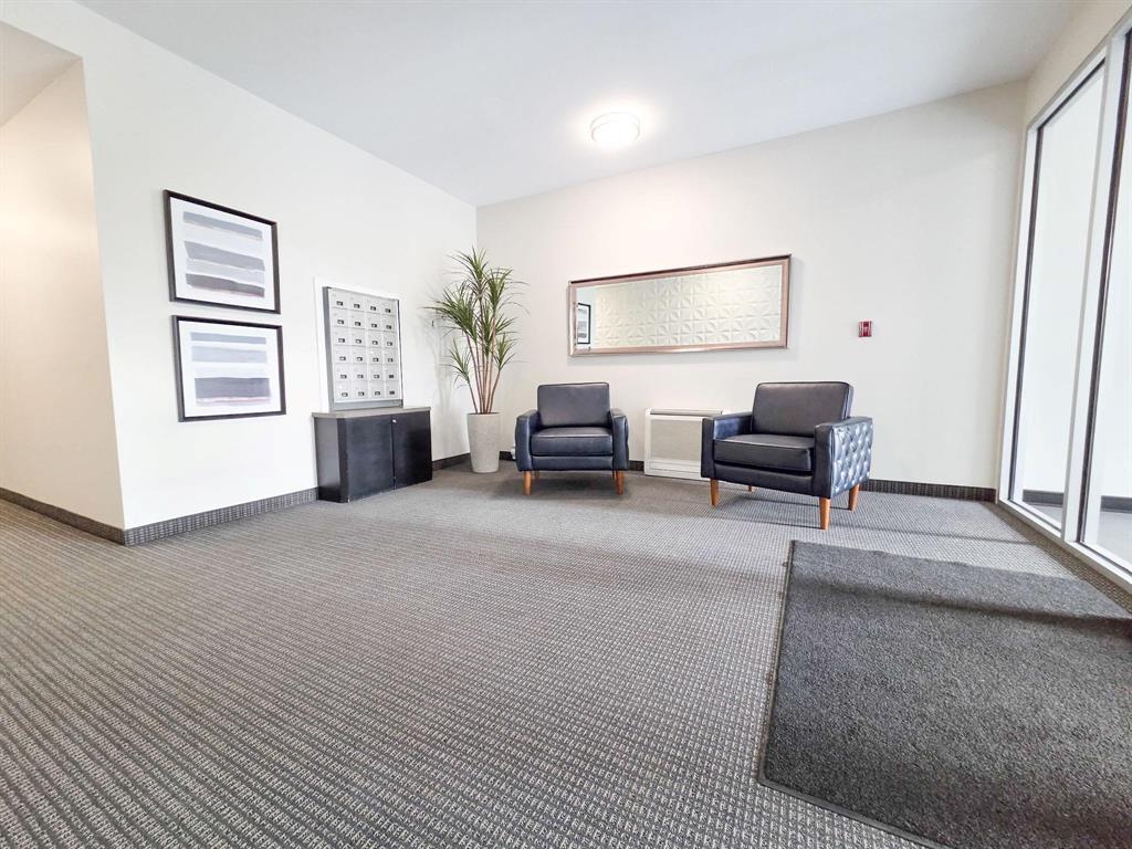 201 750 Tache Avenue Property Photo 4