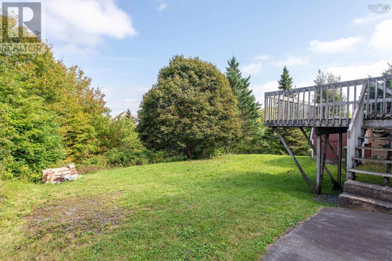 96 Thornhill Drive Property Photo 31