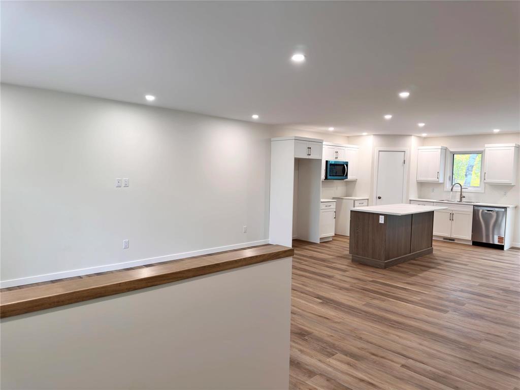 27 Tamarack Lane Property Photo 3