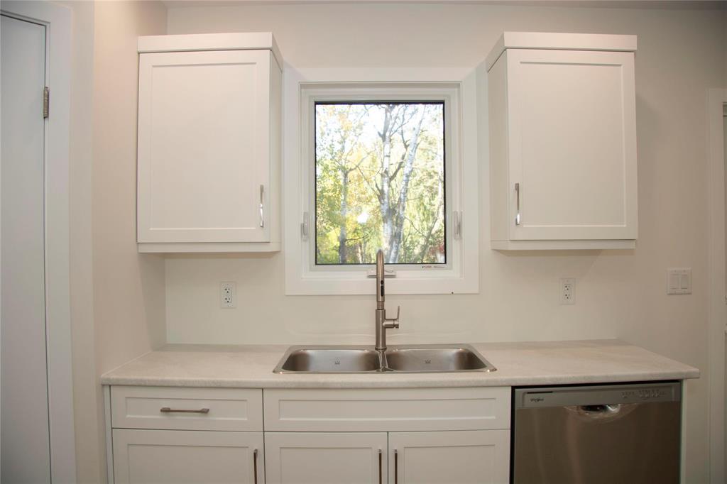 27 Tamarack Lane Property Photo 10