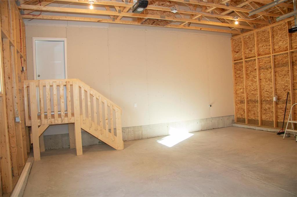 27 Tamarack Lane Property Photo 20