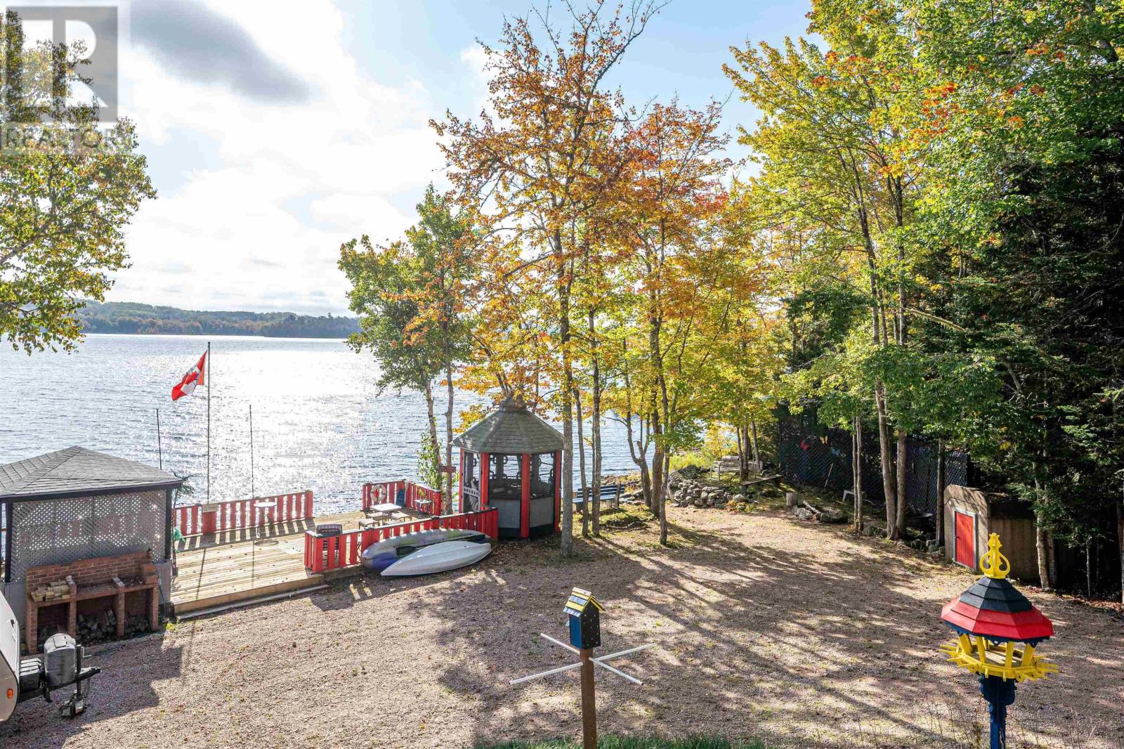 450 Lakeside Drive Property Photo 39