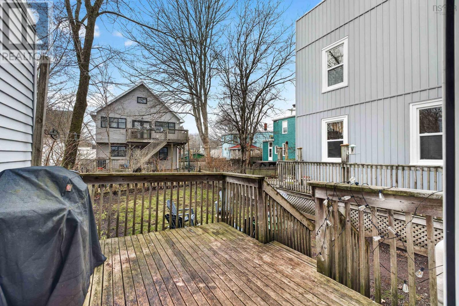 2490 John Street Property Photo 30