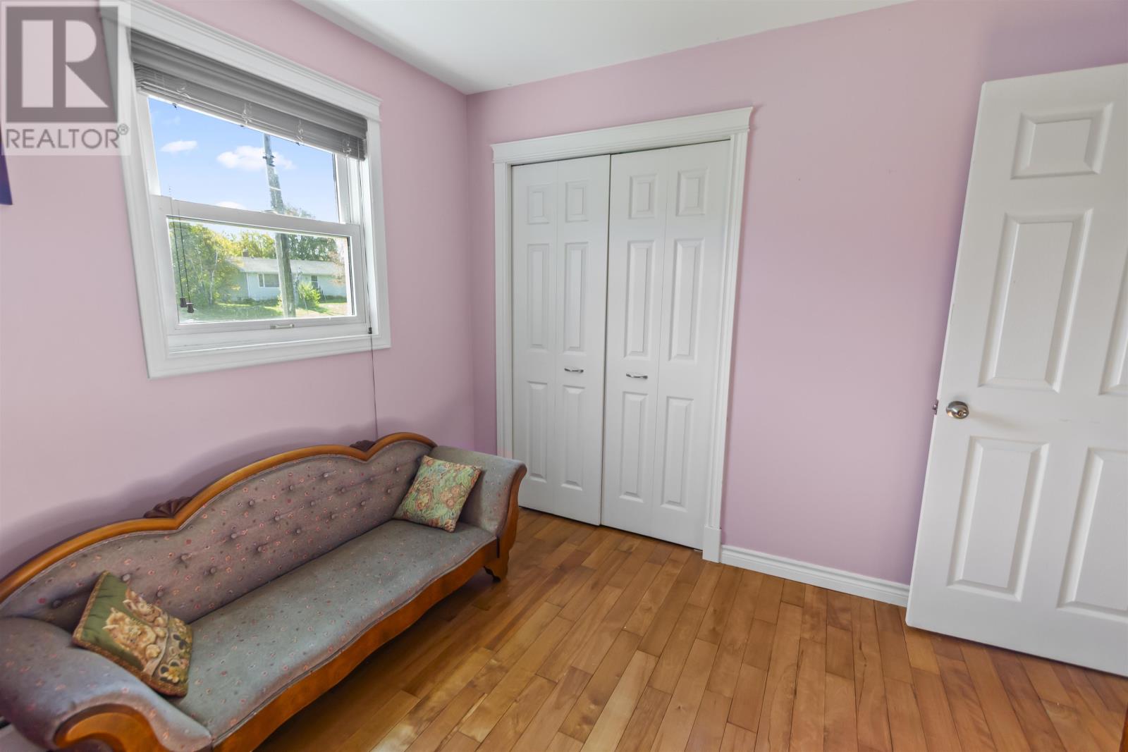 11 Holland Drive Property Photo 17