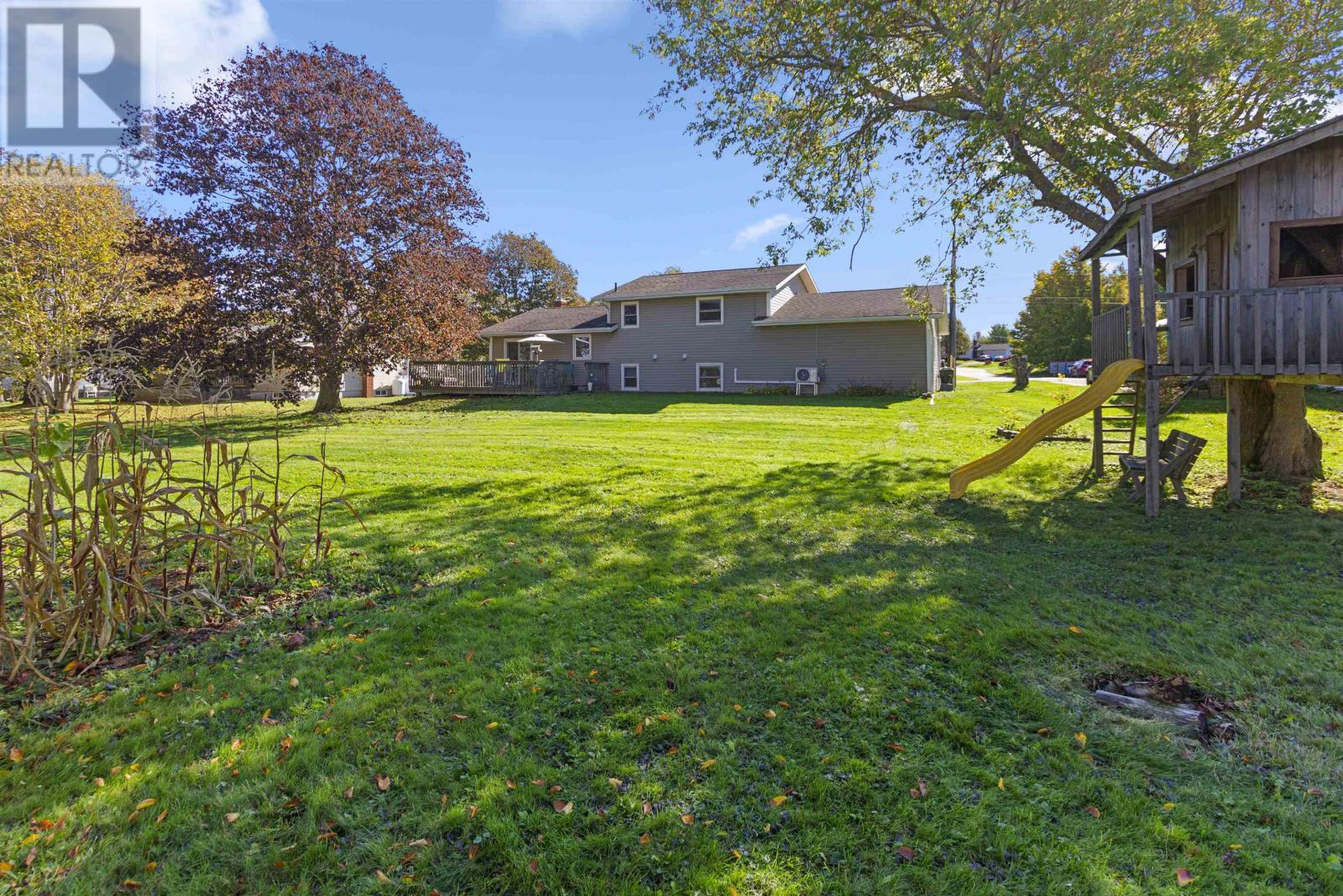 11 Holland Drive Property Photo 39