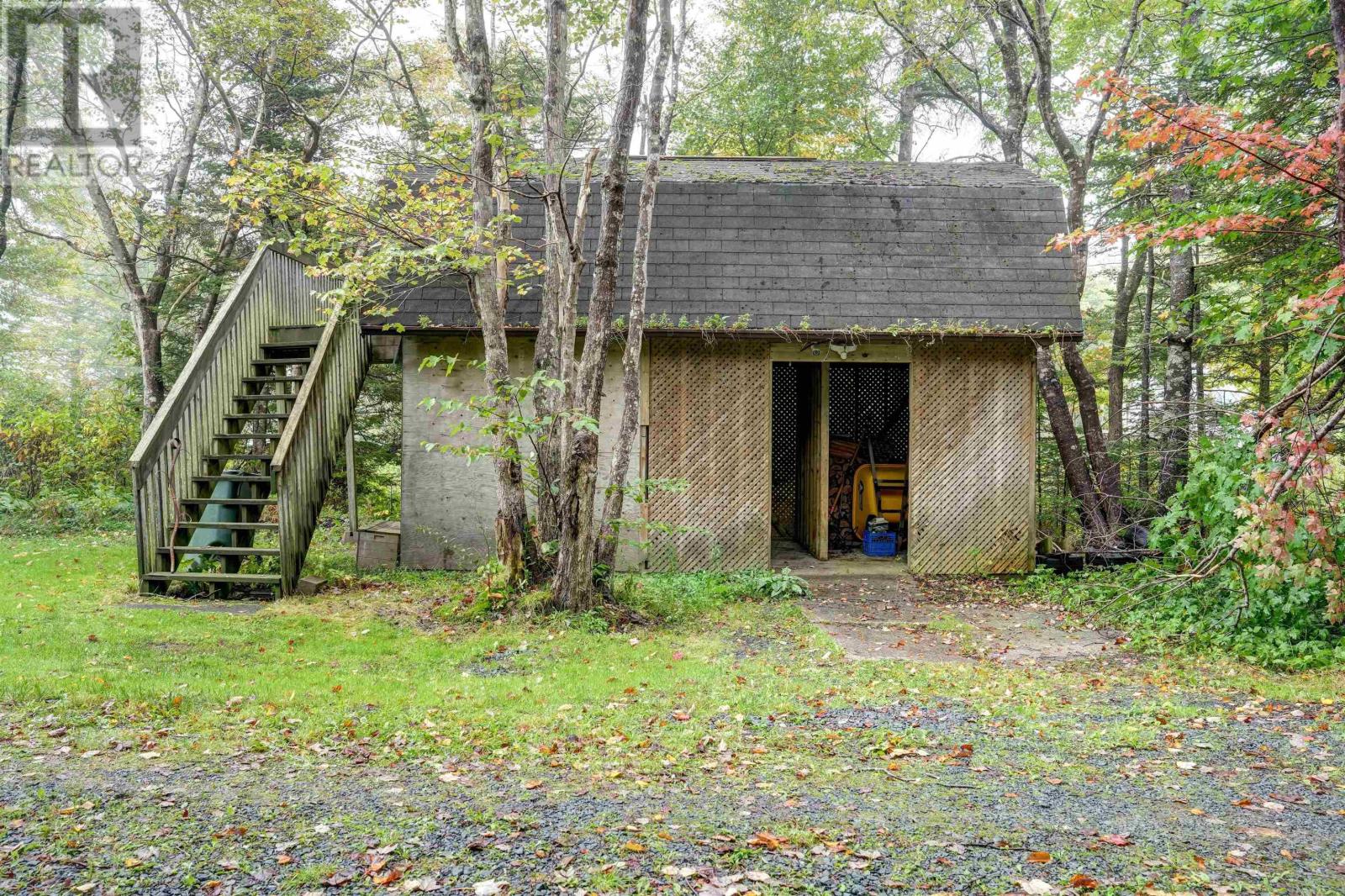 756 Brookside Road Property Photo 13